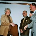 Mit Gutschein in den Ruhestand - Neujahrsempfang 2004