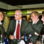 Mit Gutschein in den Ruhestand - Neujahrsempfang 2004