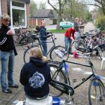 Fahrradputzaktion der Firmlinge