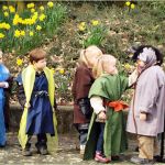 Gottesdienst für kleine Leute mit Palmweihe