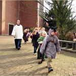 Gottesdienst für kleine Leute mit Palmweihe