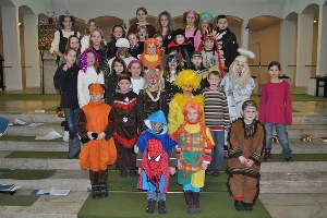 Familienmesse zu Karneval in der Kirche Heilig Kreuz