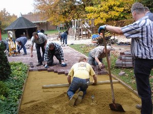 Renovierung des Spielplatzes in Barlo