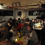 Agapefeier nach der Osterliturgie und Osterfeuer 