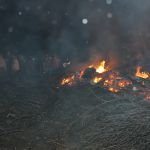 Agapefeier nach der Osterliturgie und Osterfeuer 