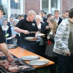 Nach der Pfarreinführung in den Pfarrgarten