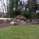 Firmanden helfen auf Spielplatz in Barlo