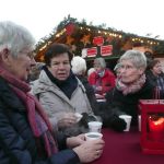 Bastelkreis Liebfrauen auf dem Weihnachtsmarkt  in Moyland