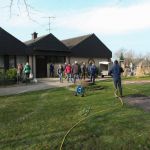 Aufräumaktion auf dem Spielplatz in Barlo