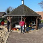 Aufräumaktion auf dem Spielplatz in Barlo