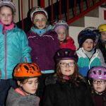 Kinderchor Herz-Jesu fährt zur Eissporthalle, Wesel