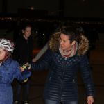 Kinderchor Herz-Jesu fährt zur Eissporthalle, Wesel