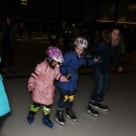 Kinderchor Herz-Jesu fährt zur Eissporthalle, Wesel