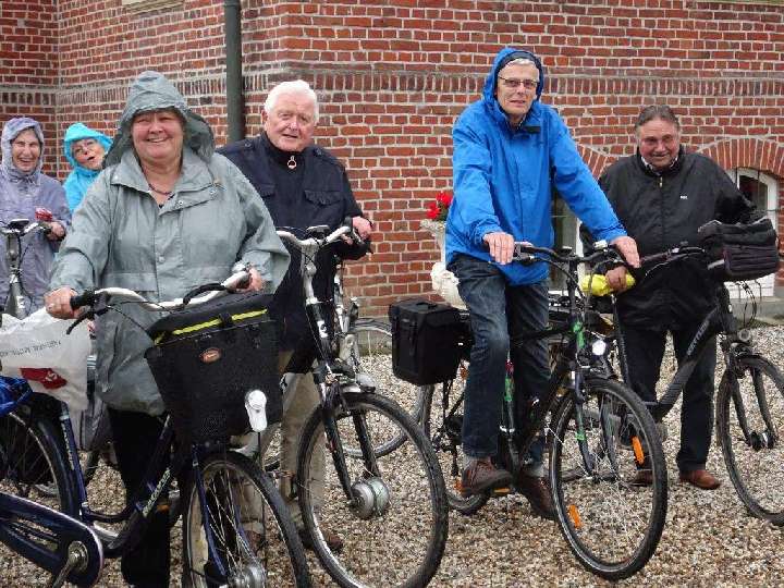 Mit-dem-Kirchenchor-Herz-Jesu-auf-Paettkestour