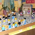 Osterkrippe mit Playmobilfiguren