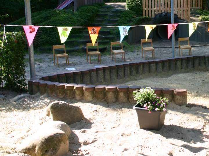 Abschiedsfest-in-der-Kita-St-Martin--Auf-all-unseren-Wegen--Gott-geht-mit-