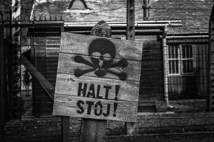 Impuls am Abend – Aus den Jahren der Geschichte lernen