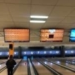  Spielen macht Spaß beim Bowling 2000 