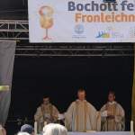 Gemeinsamer Gottesdienst zu Fronleichnam auf dem Marktplatz