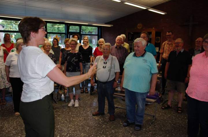 Bocholter-Herz-Jesu-Chor-freut-sich-ueber-stimmgewaltige-Verstaerkung