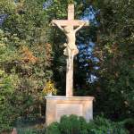 In neuem Glanz - Gottesdienststelle am Kreuzkapellenweg 