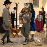 Krippenspiel mit dem Kinderchor Herz-Jesu: Ein Esel erlebt die Geburt des Herrn