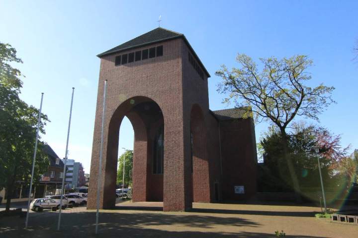 Gottesdienste in der Heilig-Kreuz-Kirche noch bis Februar 2025 gesichert