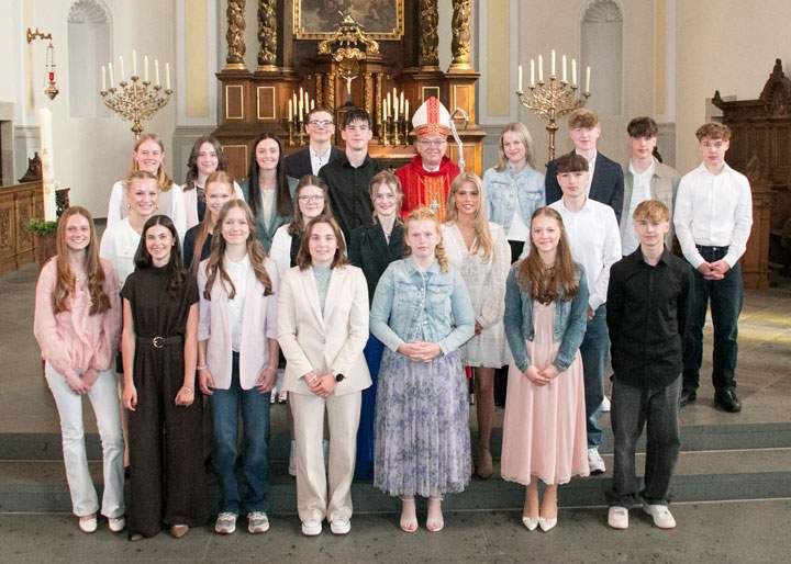 Feier-der-Firmung-in-Bocholt