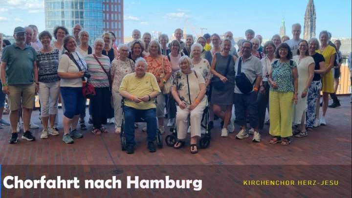 -Kirchenchor-Herz-Jesu-auf-Chorfahrt-nach-Hamburg-dem-Tor-zur-Welt