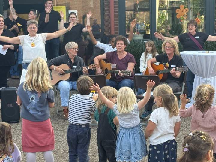 Ein Fest für die Sinne - großes Familienfest der Kindertagesstätten 