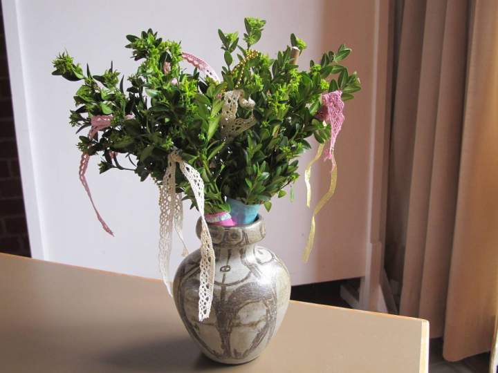 Palmweihe auf dem Kirchplatz St. Paul